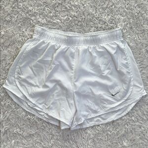 Nike Dri-Fit White Athletic Shorts Size Small